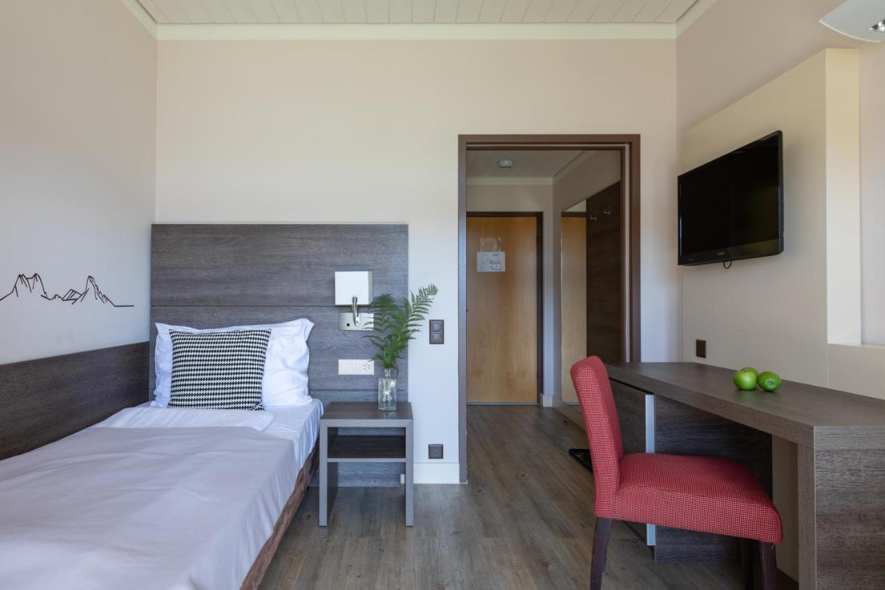 Budget Rooms Gstaad Schönried Eksteriør bilde